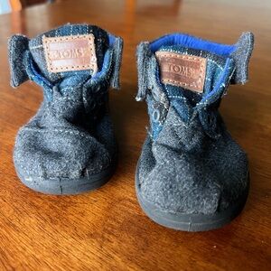 Toms Kids' Charcoal and Navy High Top Shoes